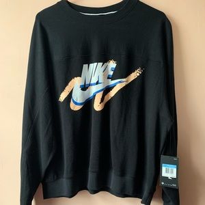 ✨ Nike Crewneck Sweatshirt NWT ✨
